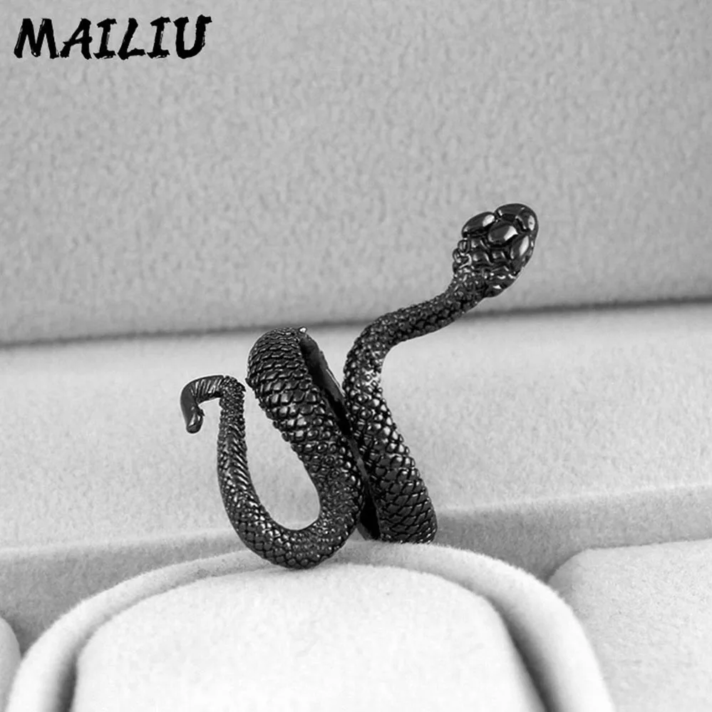 9styles European Retro Punk Exaggerated Spirit Black Snake Ring Fashion Personality Stereoscopic Opening Adjustable Ring Jewelry