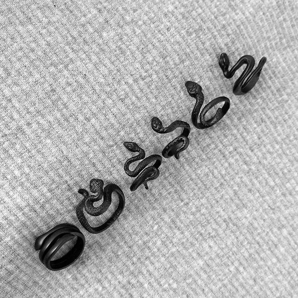 9styles European Retro Punk Exaggerated Spirit Black Snake Ring Fashion Personality Stereoscopic Opening Adjustable Ring Jewelry