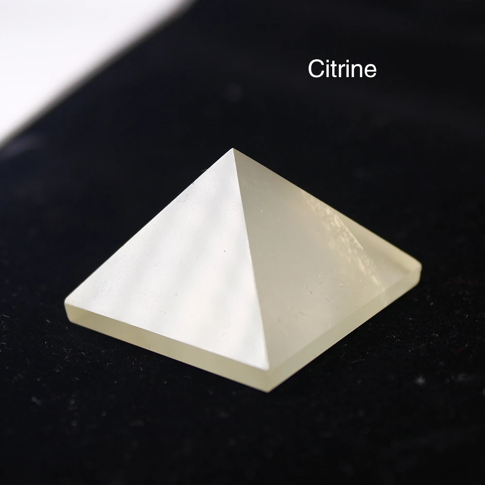 28-32mm Natural Crystal Pyramid Healing Crystal Crafts Rose Quartz Chakra Reiki Crystal Rainbow Fluorite Home Decor Point