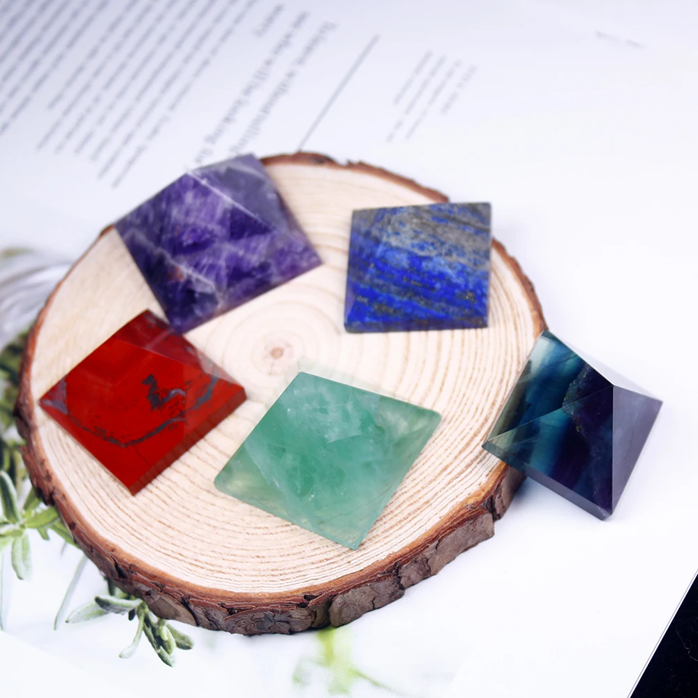 28-32mm Natural Crystal Pyramid Healing Crystal Crafts Rose Quartz Chakra Reiki Crystal Rainbow Fluorite Home Decor Point