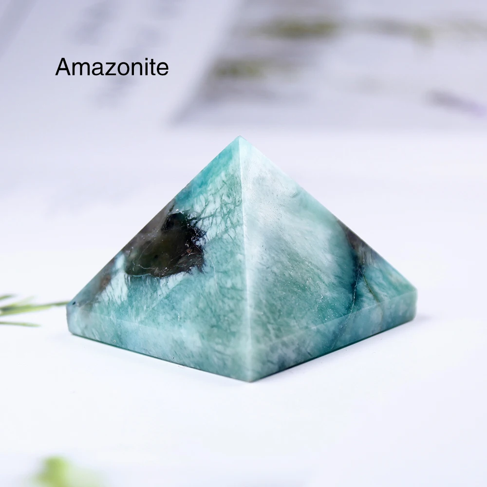 28-32mm Natural Crystal Pyramid Healing Crystal Crafts Rose Quartz Chakra Reiki Crystal Rainbow Fluorite Home Decor Point