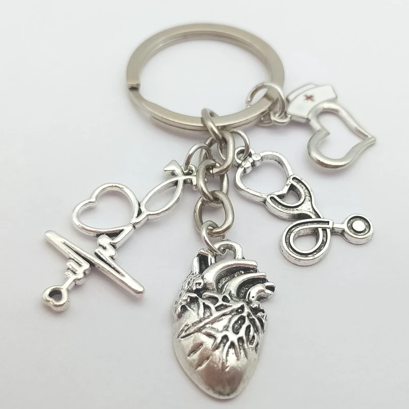 1 piece of heart charm keychain medical anatomical keychain heart keychain, used for doctors and nurses bag chain jewelry gift