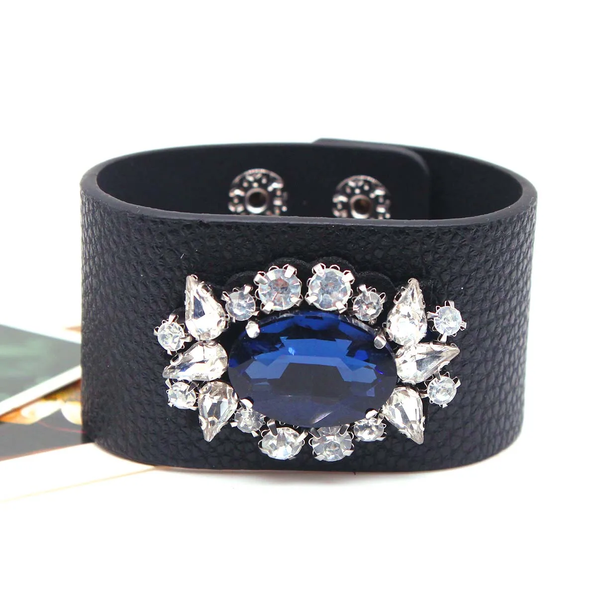 TOTABC New Charm Leather Bracelet Rhinestone Contracted And Generous Fashion Jewelry Bracelet & Bangles Pulsera