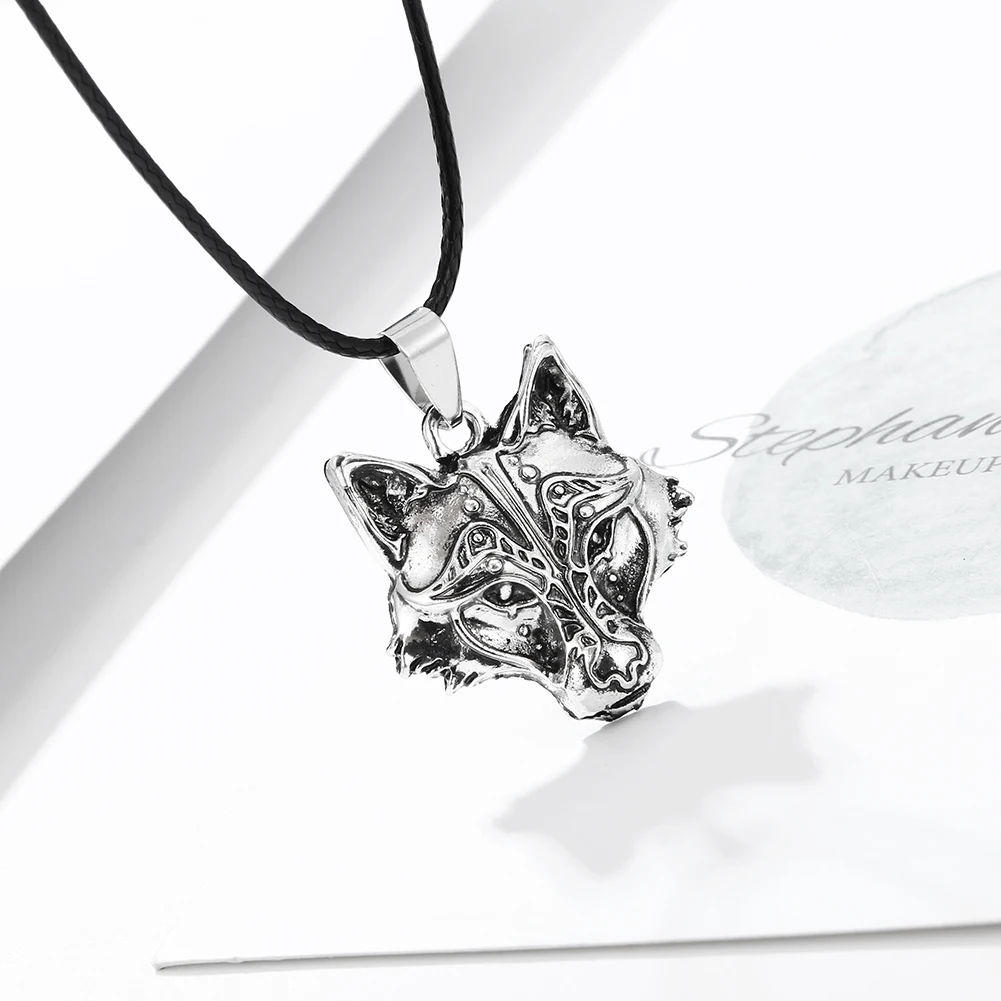 Norse i am wolf Viking Celtics Necklace For Men/Women Popular Totem Amulet With Card Jewelry Gifts Dropshipping Wholesale