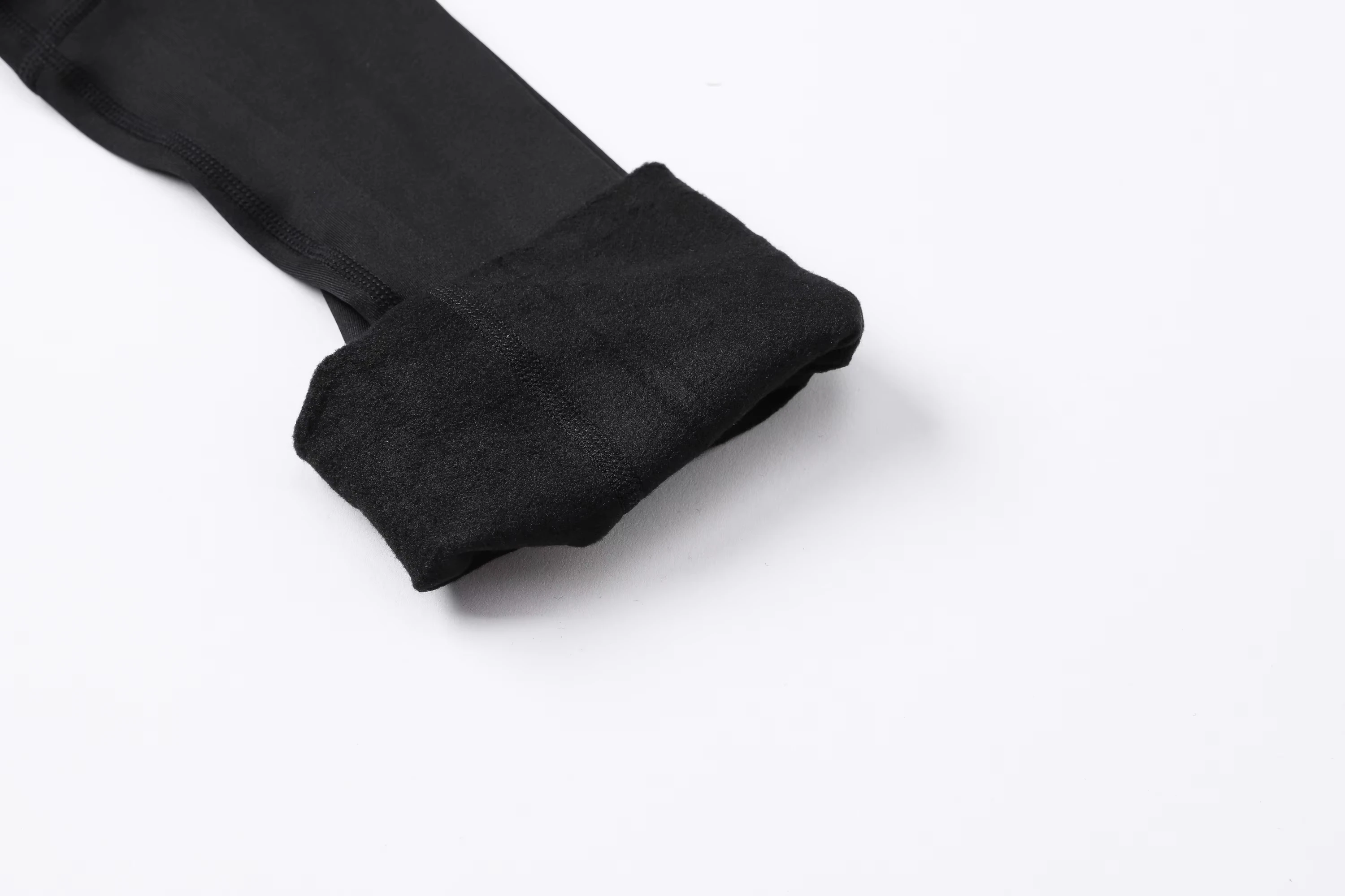 YKYWBIKE Cycling Bib Trousers Winter Thermal Mountain Bike Long Pants Breathable Bicycle Tights 3D Gel Pad Shorts Keep Warm