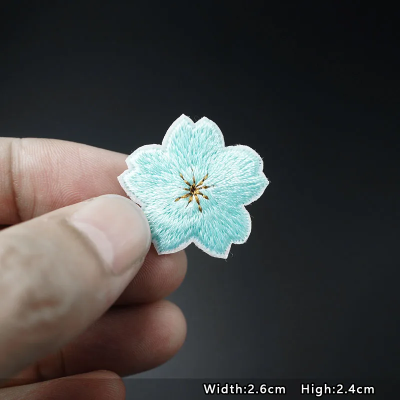 Sakura Patches Embroidery For T-Shirt Iron On Appliques Clothes Jeans Stickers Badges Parche