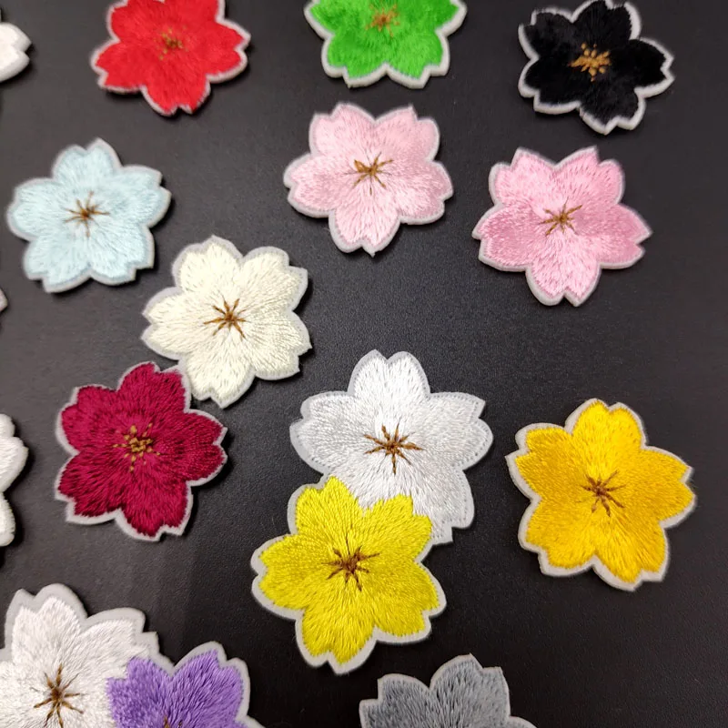 Sakura Patches Embroidery For T-Shirt Iron On Appliques Clothes Jeans Stickers Badges Parche