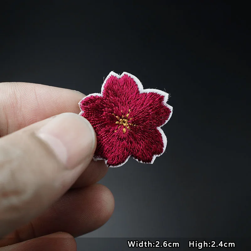 Sakura Patches Embroidery For T-Shirt Iron On Appliques Clothes Jeans Stickers Badges Parche