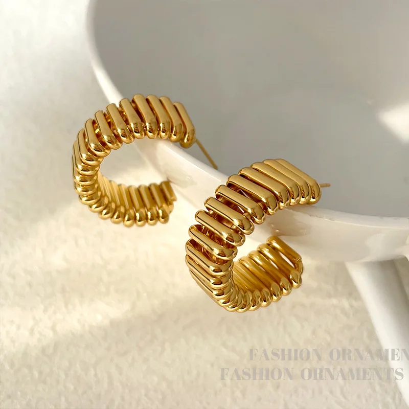 925 Silver Needle Modern Jewelry Metal Hoop Earrings 2022 New Trend Hot Selling Gold Color Fashion Drop Earrings For Women