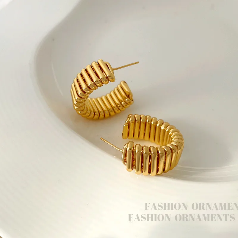 925 Silver Needle Modern Jewelry Metal Hoop Earrings 2022 New Trend Hot Selling Gold Color Fashion Drop Earrings For Women