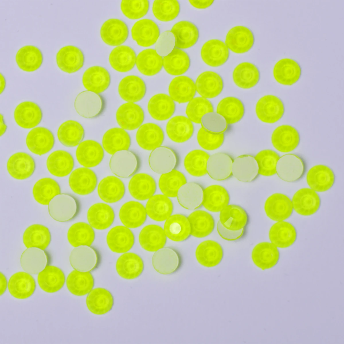 YANRUO 2058 Non Electric Neno Rhinestones Non Hot fix Fluorescent Shiny Crystal For Nails Art Decoarion Crystals