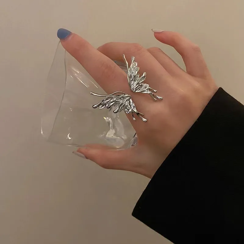2023 Punk Vintage Metal Liquid Dissolved Butterfly Women's Adjustable Ring Fashion Exquisite Anime Insect Ring Gothic Jewelry
