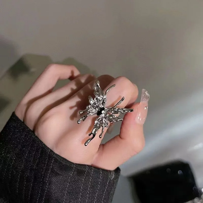 2023 Punk Vintage Metal Liquid Dissolved Butterfly Women's Adjustable Ring Fashion Exquisite Anime Insect Ring Gothic Jewelry