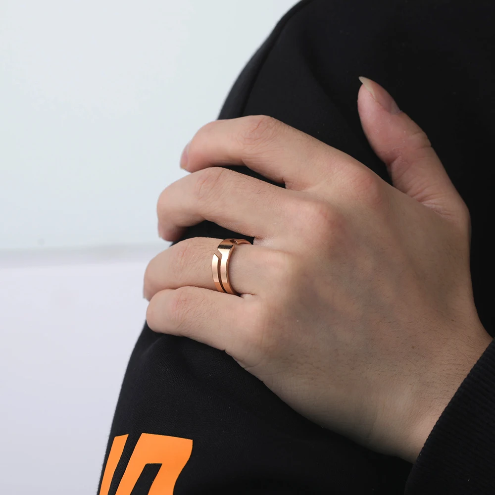 Skyrim Fashion Simple Stainless Steel Couple Ring for Men Women Casual Finger Rings Jewelry Engagement Anniversary Gift 2025 New