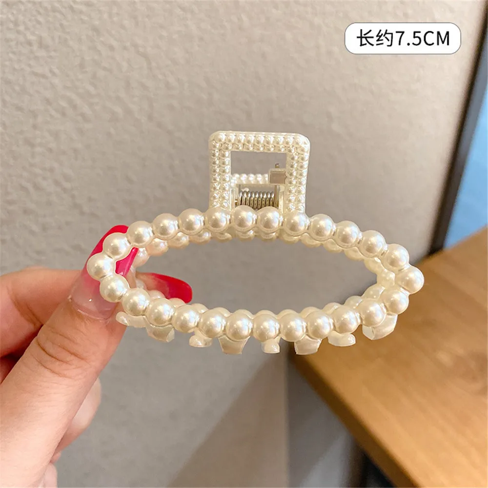 Korean Imitation Pearl Hair Claws For Women Geometric Hair Clip Large Catch Clip Shark Clip Back Head Hair Clip Hair Accessories