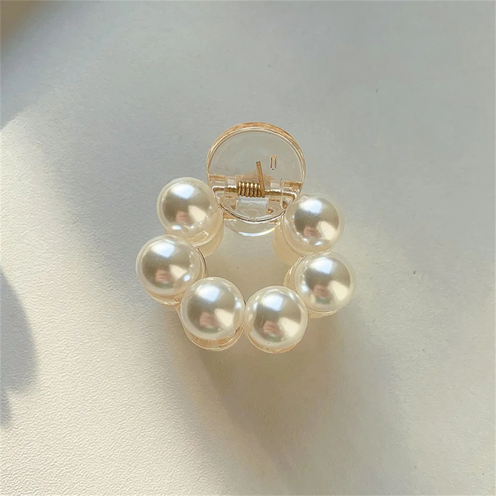 Korean Imitation Pearl Hair Claws For Women Geometric Hair Clip Large Catch Clip Shark Clip Back Head Hair Clip Hair Accessories