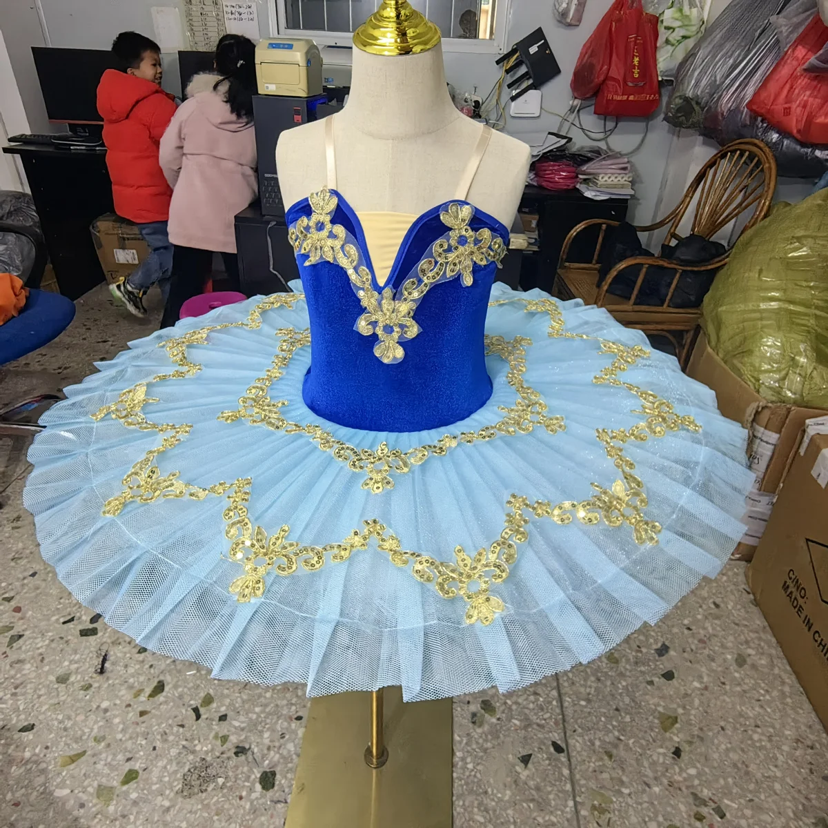 Red Black White Ballet Tutu Skirt Velvet Top Professional Belly Dance Costumes White Swan Lake Costumes Performance Clothing