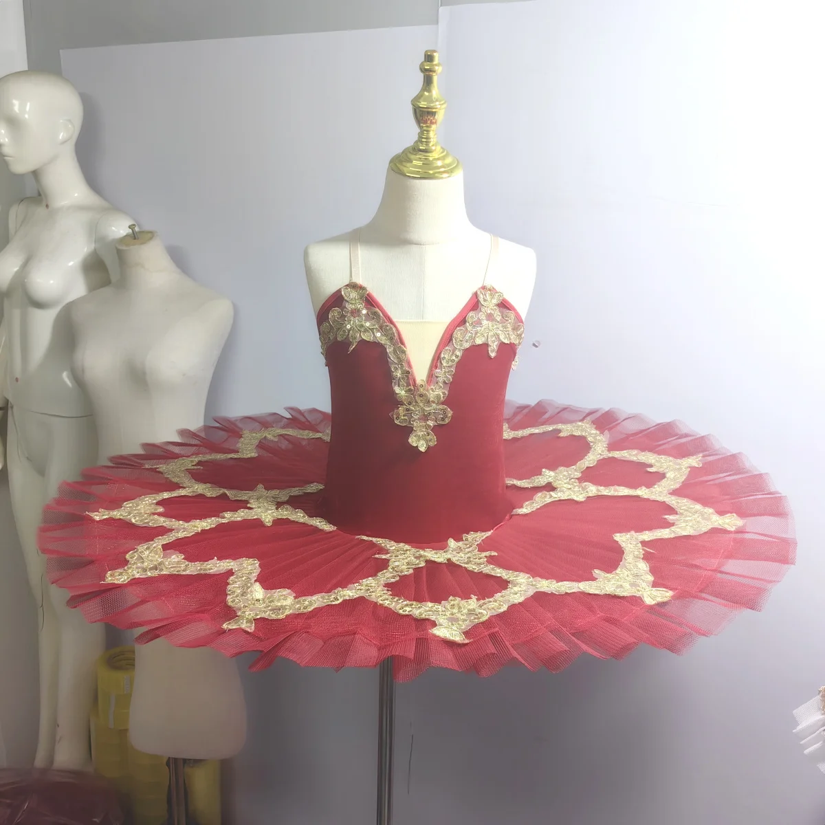Red Black White Ballet Tutu Skirt Velvet Top Professional Belly Dance Costumes White Swan Lake Costumes Performance Clothing