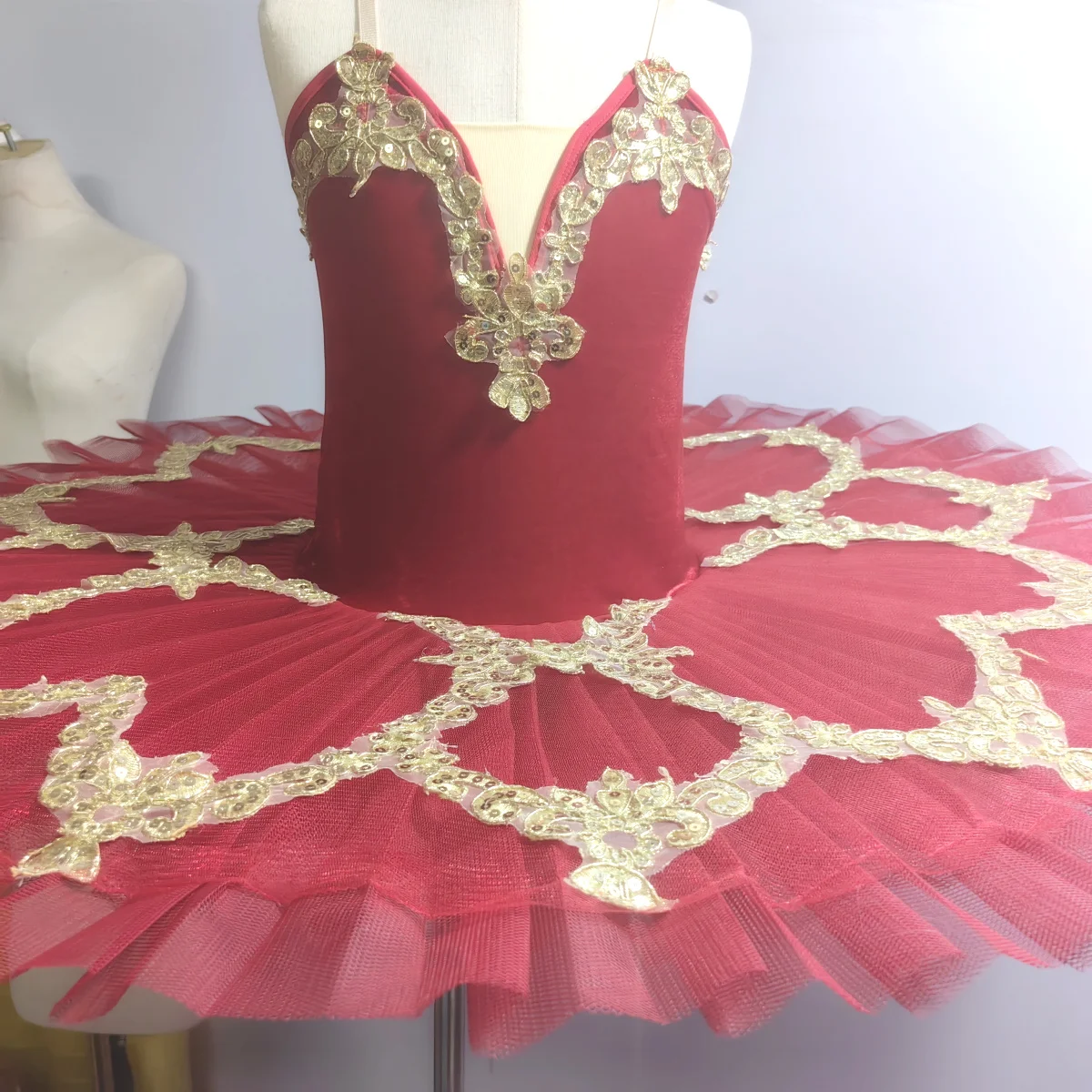 Red Black White Ballet Tutu Skirt Velvet Top Professional Belly Dance Costumes White Swan Lake Costumes Performance Clothing