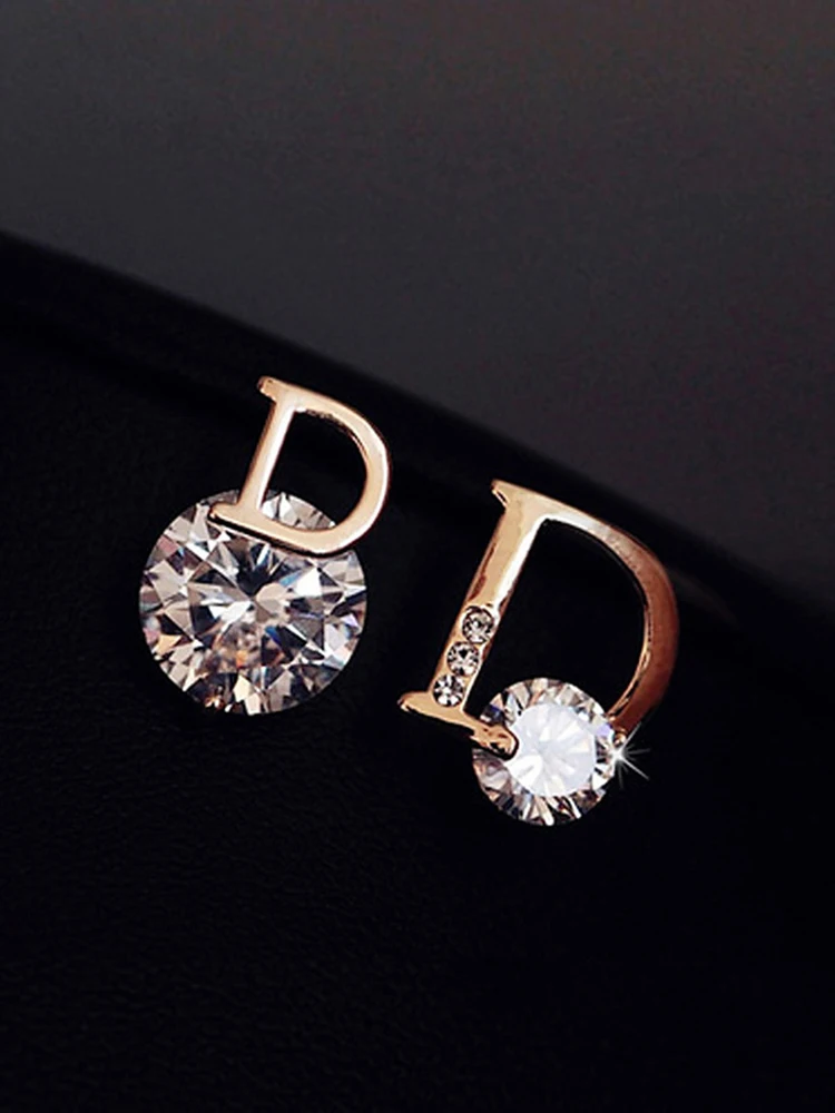 Letter D Earrings Women Shiny Zircon Stud Earrings Light Luxury European and American Earrings Party Wedding Jewelry Gifts K0