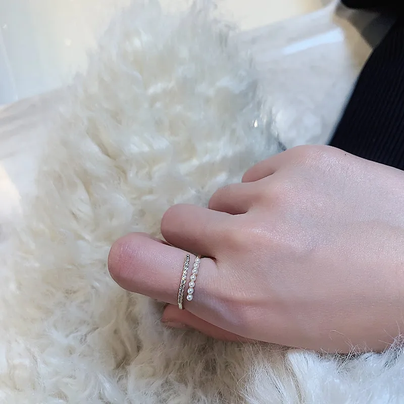 Light Luxury Micro Rhinestone Rings Woman Gold-color Elegant Simulated Pearl Open Ring Party Wedding Stackable Ring Jewelry A-