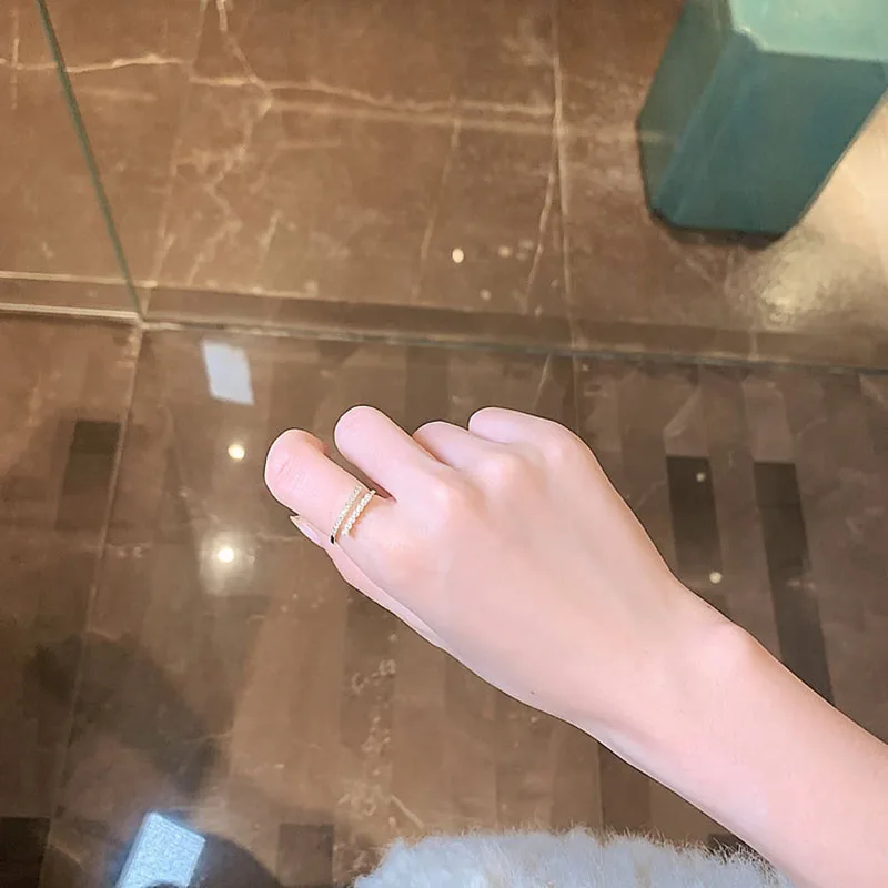 Light Luxury Micro Rhinestone Rings Woman Gold-color Elegant Simulated Pearl Open Ring Party Wedding Stackable Ring Jewelry A-