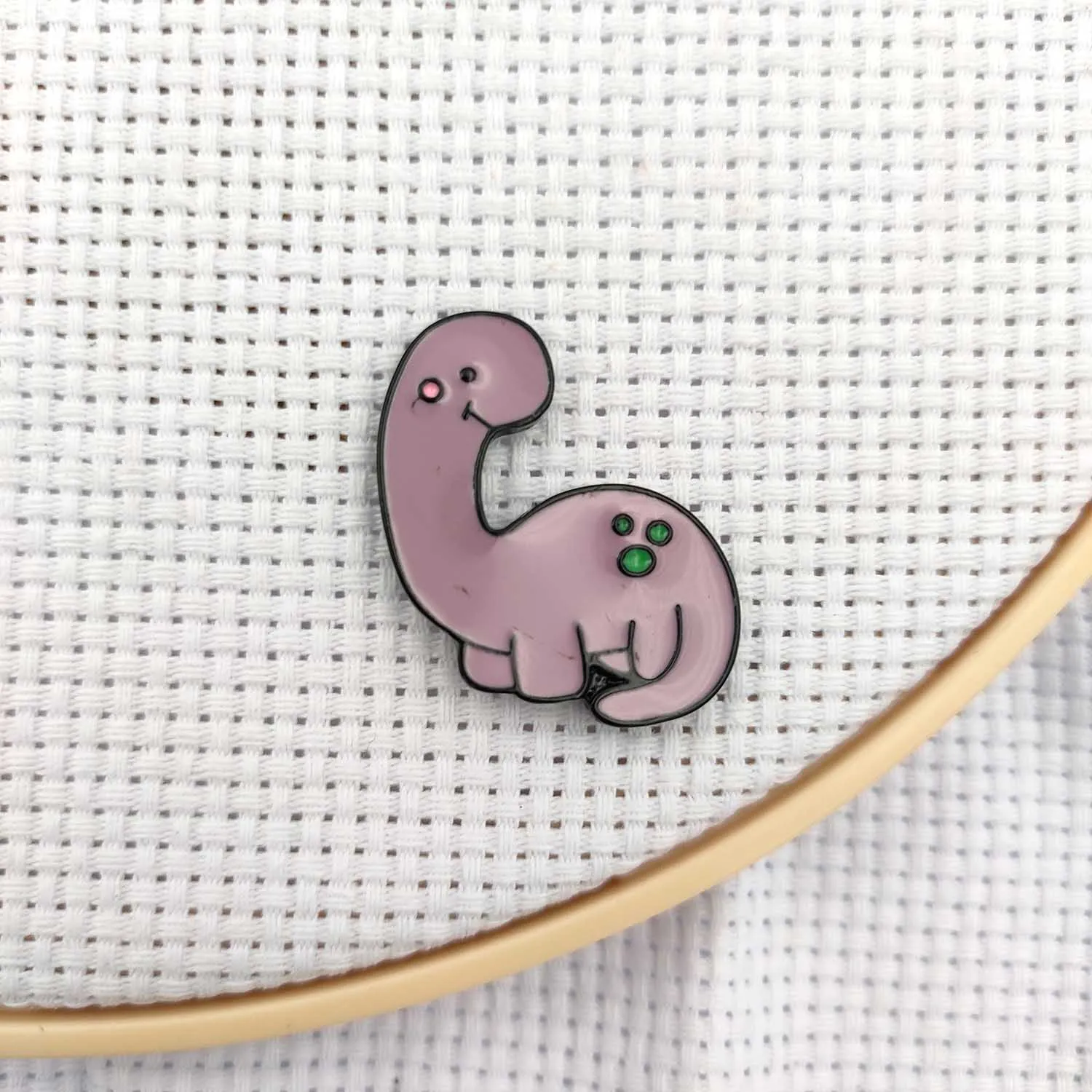 Cute Dinosaur Magnetic Needle Minders Sewing Magnet Needles Holder Cross Stitch Embroidery Needle Keeper Help Manage Needle Work
