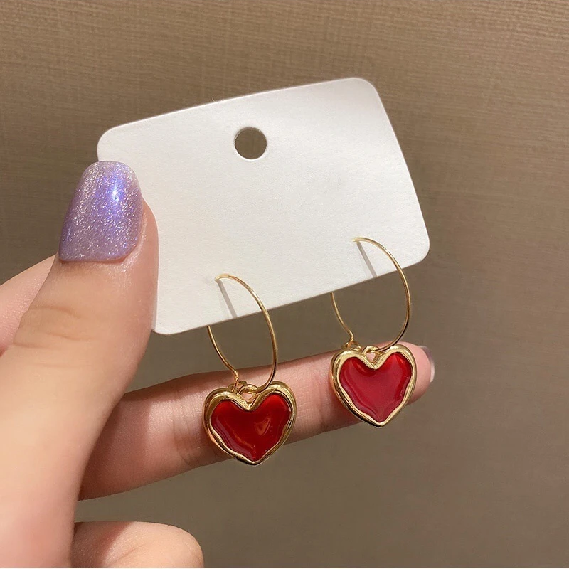 Sweet Burgundy Enamel Heart Earrings for Women Gold Color Metal Love Peach Hanging Dangle Ear Vintage Jewelry Girl Brincos