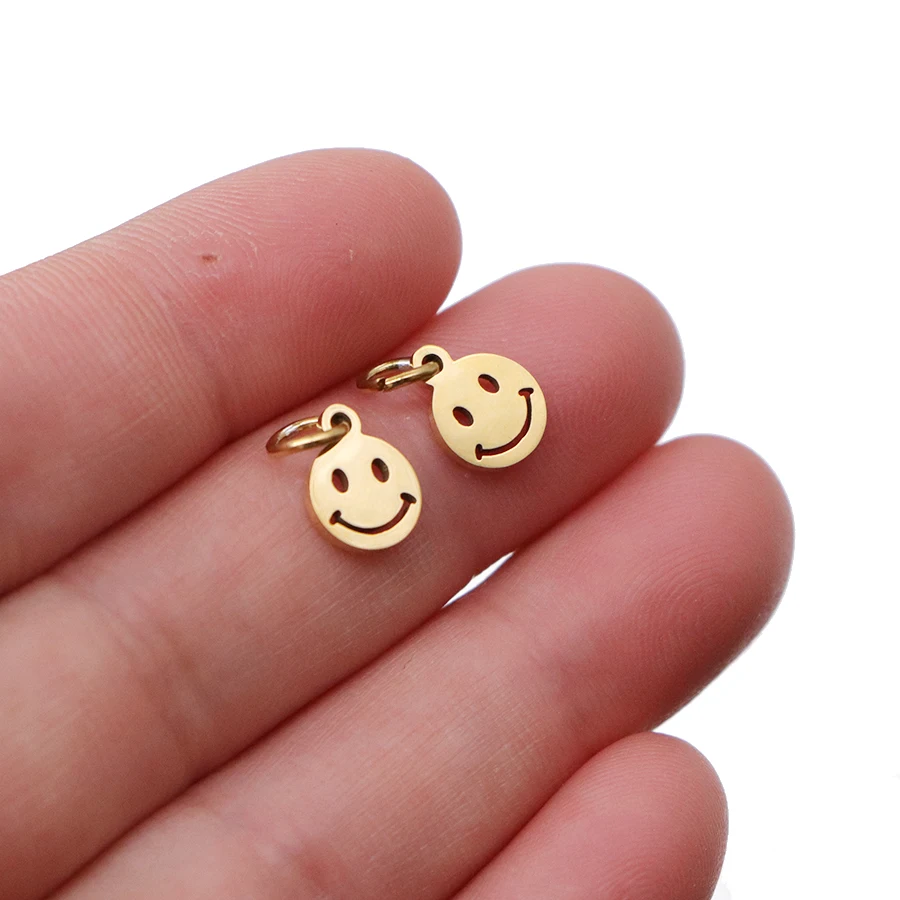 10pcs/lot 7X11.5mm Stainless Steel Small Smile Face Charm Pendant For Women DIY Jewelry Making Charms Wholesale