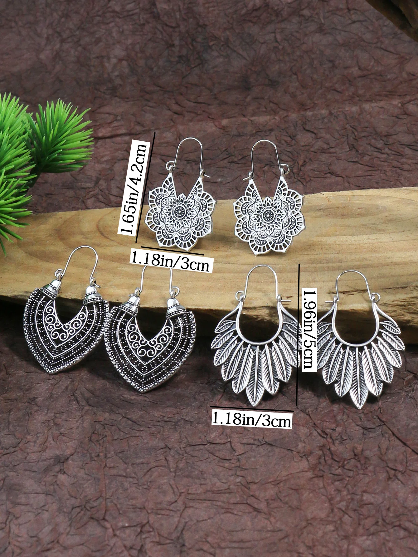 Ethnic Style Antique Alloy Earring Retro Hollow Earrings Bohemian Tassel Leaf Heart Shaped Pendant Accessories
