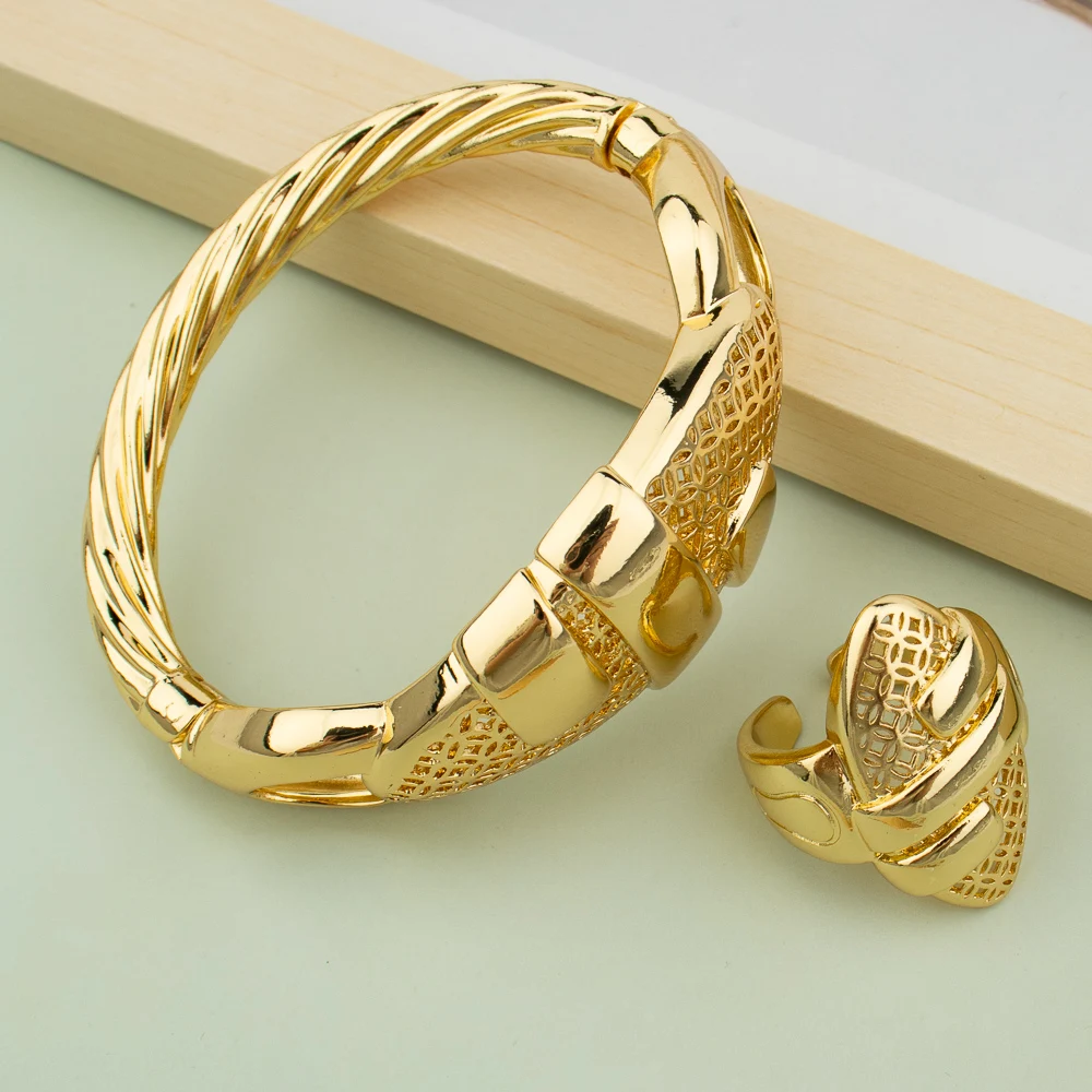 Cuff Bangle With Ring For Women 18K Gold Plated Bracelet Jewelry Nigerian Wedding Party Gift Dubai Hollow Out Design Bracelet