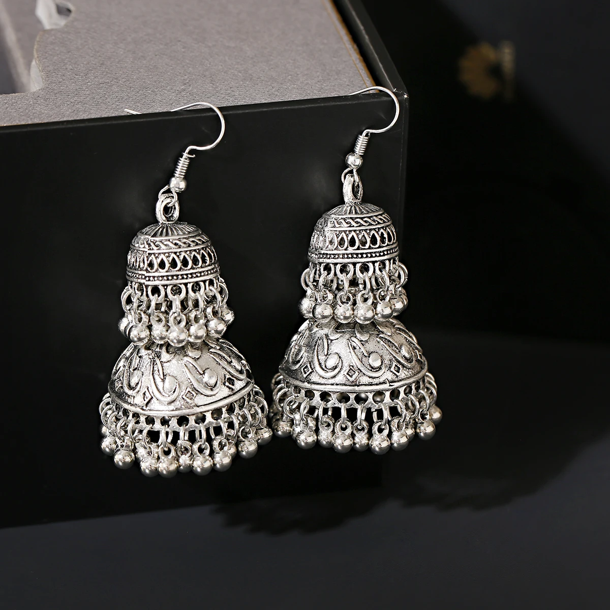 Retro Ethnic Silver Color Turkish Jhumka Earrings For Women Pendientes Pearl Tassel Classic Carved Indian Earrings Jewelry