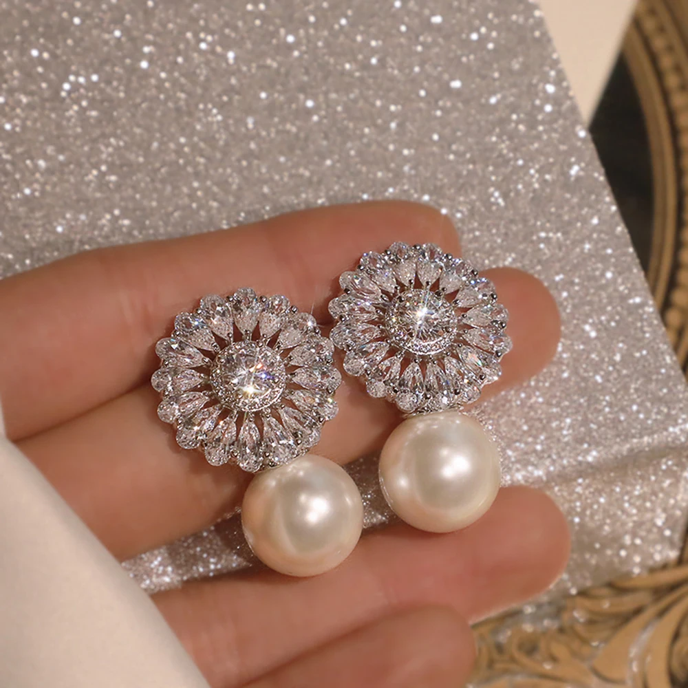 Huitan Romantic Women Stud Earrings Imitation Pearl Delicate Female Earring for Party Gift Top Quality Jewelry Dropshipping
