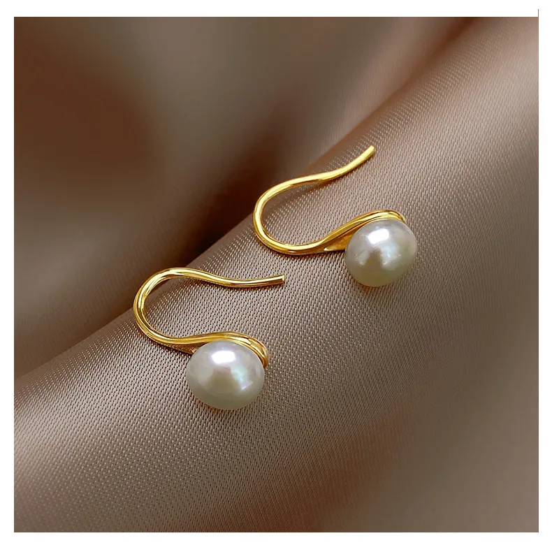 Hot Sell Trendy Simple Natural Freshwater Pearl 14K Gold Filled Ladies Stud Earrings Jewelry Not Allergic For Women Gifts