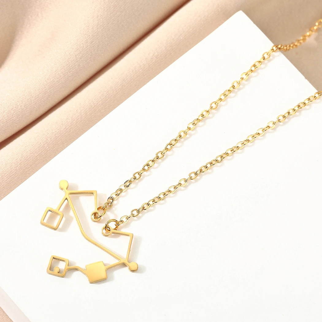 Stainless Steel Heart of Etheria Necklace She-ra Cosplay Pendant She-ra's Safe Heart Necklace for Men and Women Vintage Jewelry