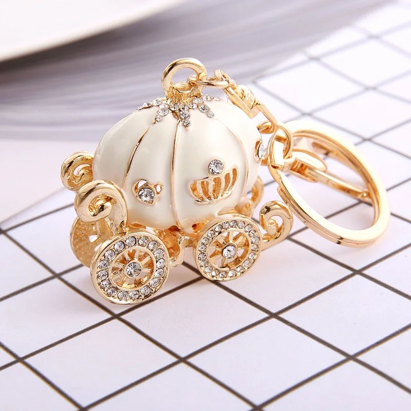 Fashion Alloy Keychain with Big water-drop Rhinestone Cartoon Pumpkin Carriage Keychain Golden Carriage Pendant Female Bag Acces