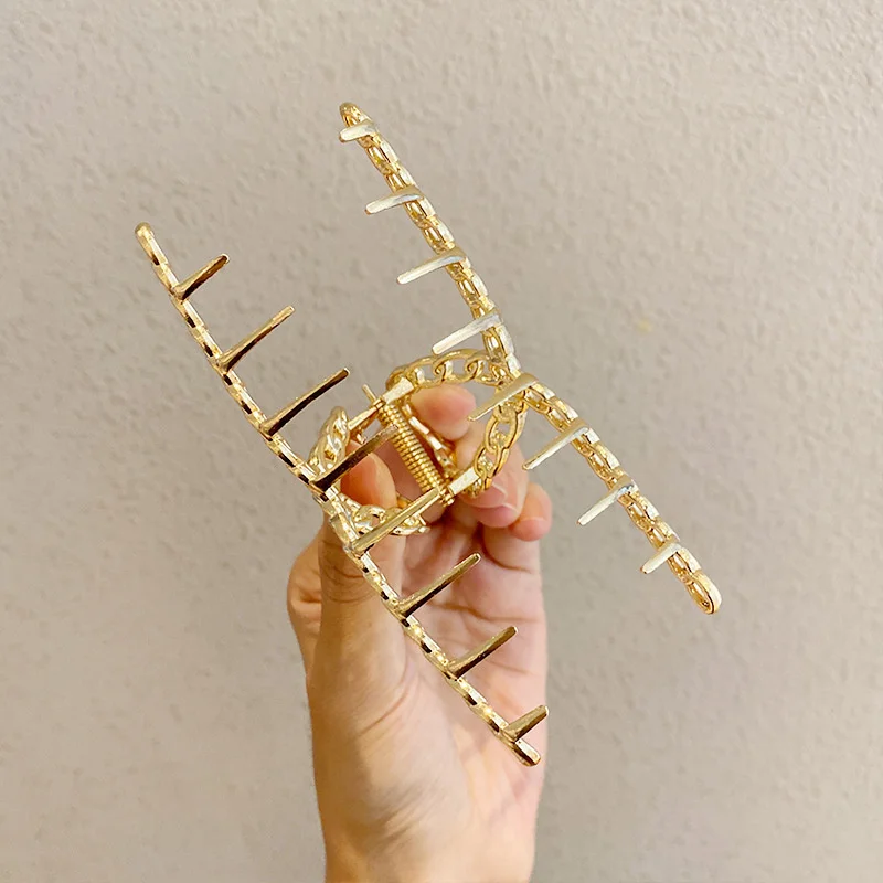Simple Metal Geometric Hair Claw Clips Elegant Geometric Hair Accessories Cross Crab Bath Clip For Women Fashion Girl Headwear