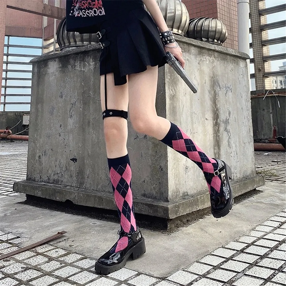 Cool Japanese Cotton Women Knee High Socks Plaid Ladies Girl School Party Street Dancing Knee Warm Sock For Women Dropshipping