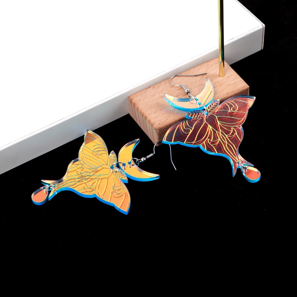 New Iridescent Luna Moth Laser Acrylic Earrings for Women 2023 Cute Butterfly Drop Dangle Earring Statement Jewelry Gifts