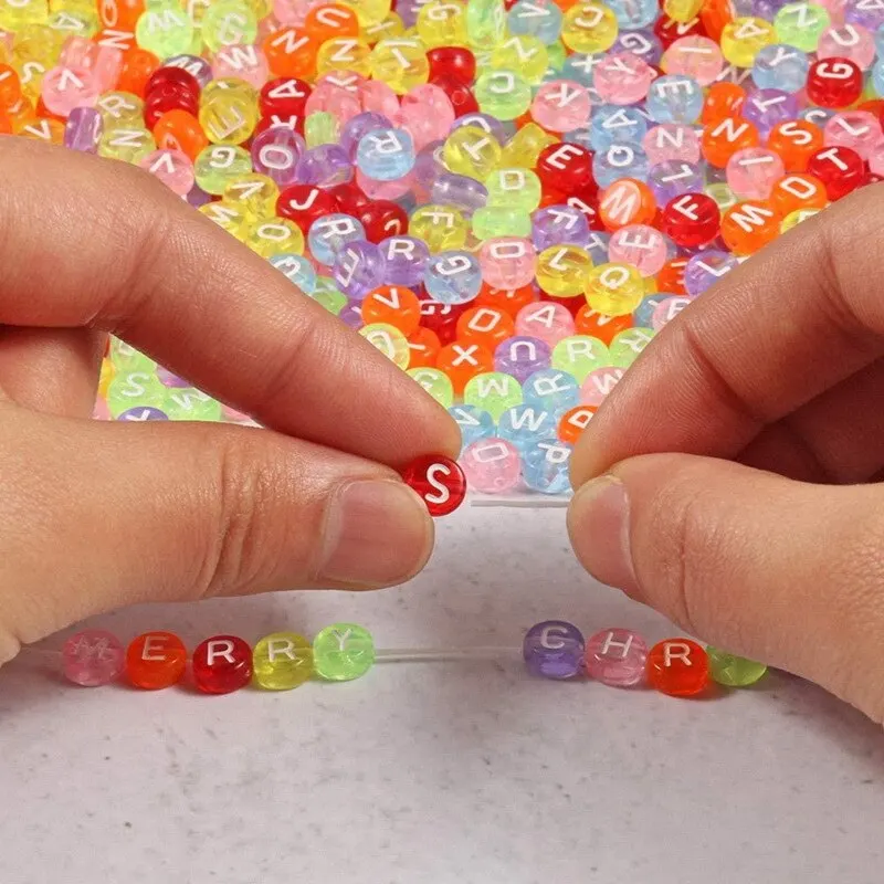 200pcs Mix Letter Acrylic Beads Round Flat Alphabet Spacer Bead and Elastic Cord For Jewelry Make Handmade Diy Bracelet Necklace