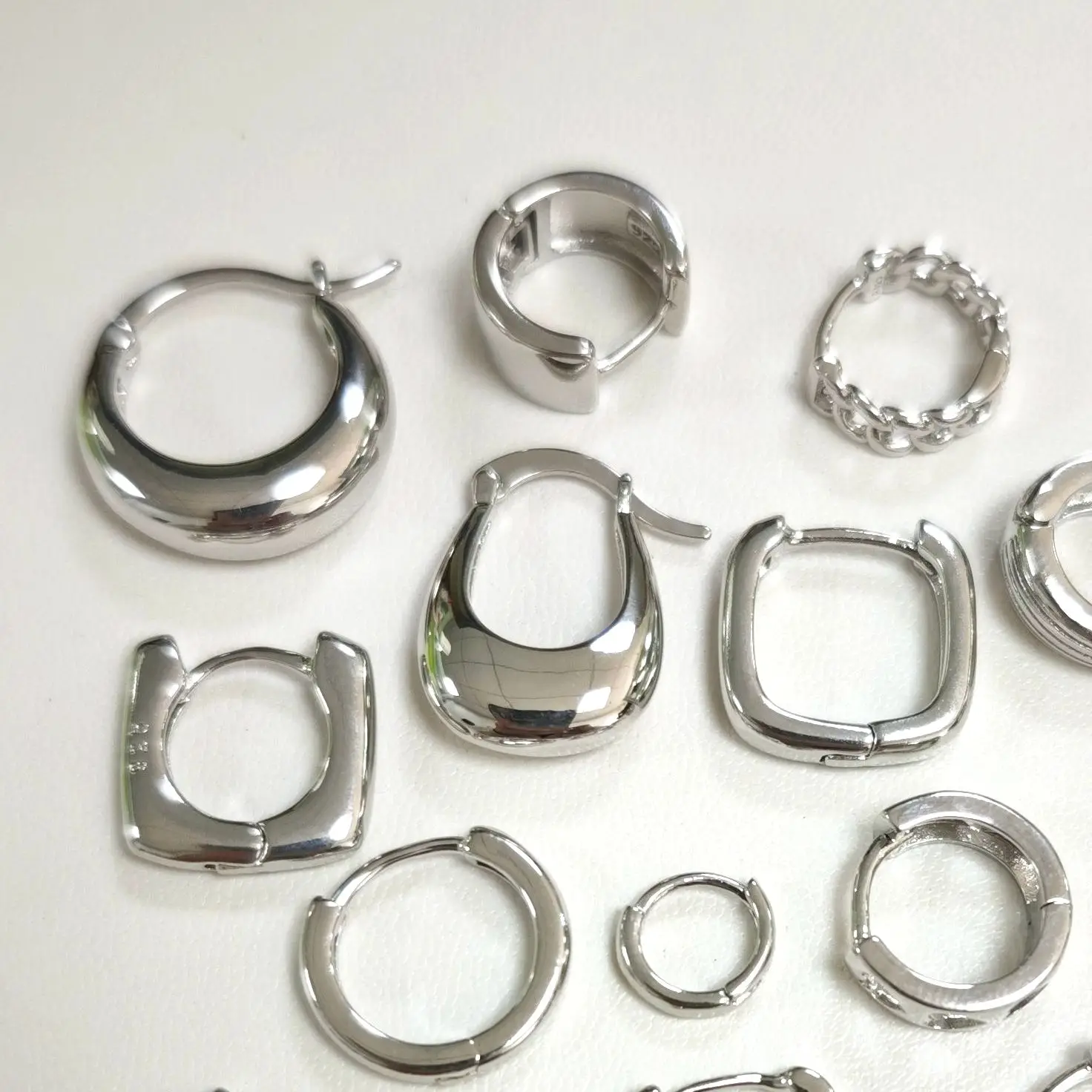 925 Sterling Silver Needle Fashion Small Hoop Earring for Women Mini Round Earrings Party Cartilage Piercing Jewelry Wholesale