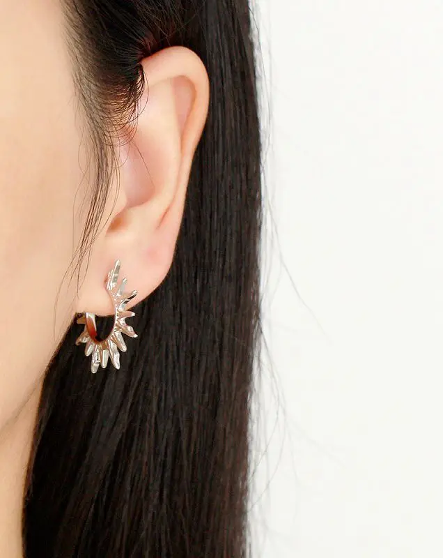 925 Sterling Silver Needle Fashion Small Hoop Earring for Women Mini Round Earrings Party Cartilage Piercing Jewelry Wholesale