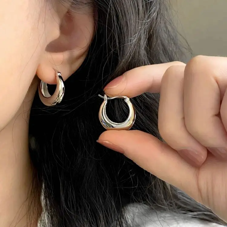 925 Sterling Silver Needle Fashion Small Hoop Earring for Women Mini Round Earrings Party Cartilage Piercing Jewelry Wholesale