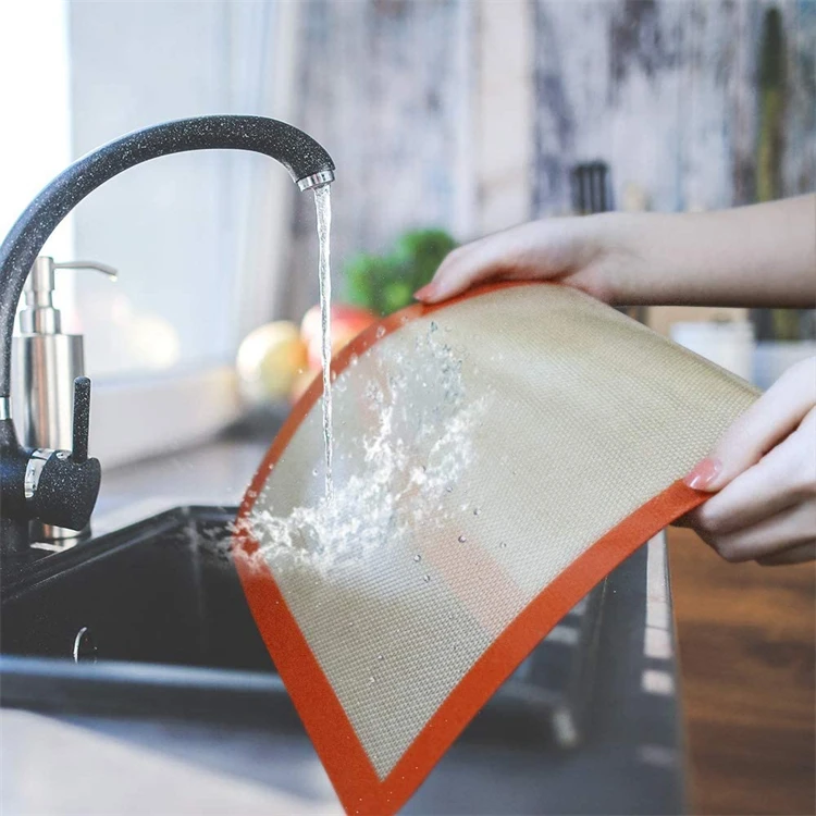LMETJMA Silicone Baking Mat Non-Stick Reusable Silicone Pastry Baking Mat Food Grade Liquid Silicone Baking Mats KC0474