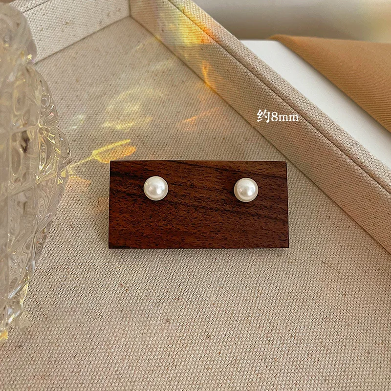 Round Ball Imitation Pearl Stud Earring for Women European Style Sweet Temperament Ear Jewelry Accessories Wedding Friend Gift