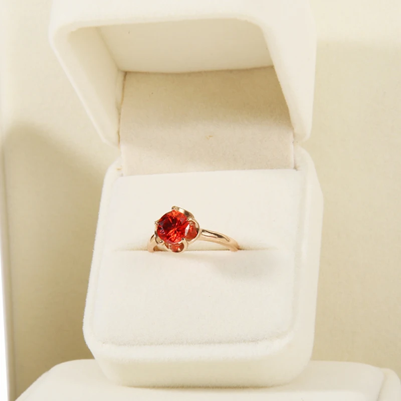 High Quality Beige Velvet Jewelry Box Ring Earring Holder Pendant Necklace Container Jewelry Storage Box