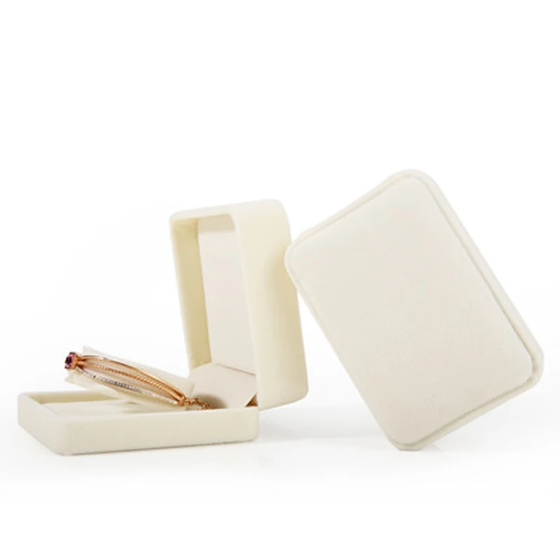 High Quality Beige Velvet Jewelry Box Ring Earring Holder Pendant Necklace Container Jewelry Storage Box