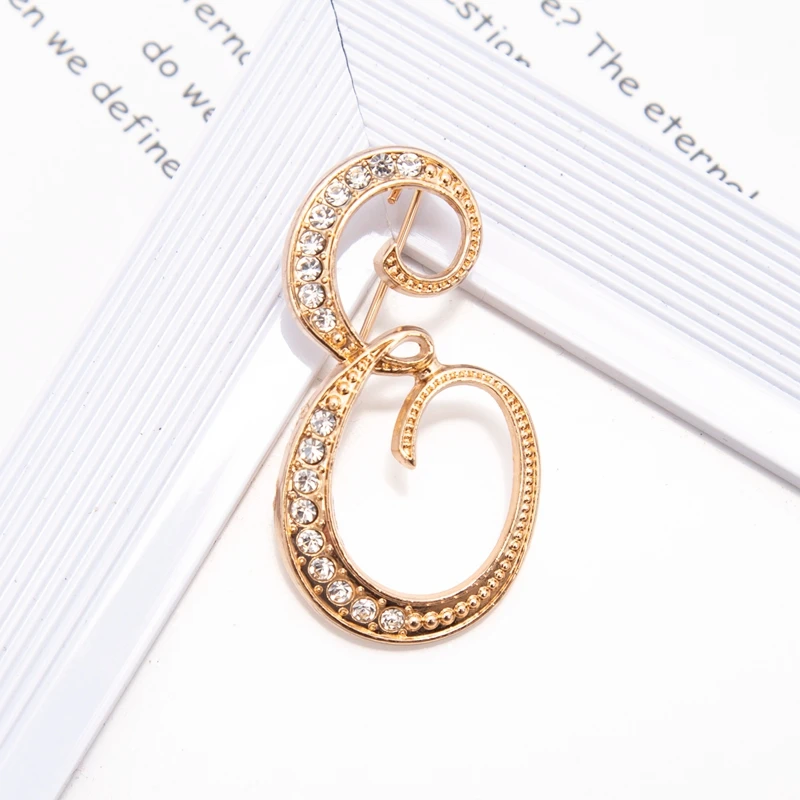 Women Luxury Letter Brooch Pins In Gold Color Rhinestones Crystal English Alphabet Metal Pins Cute Jewelry Accessories Gift