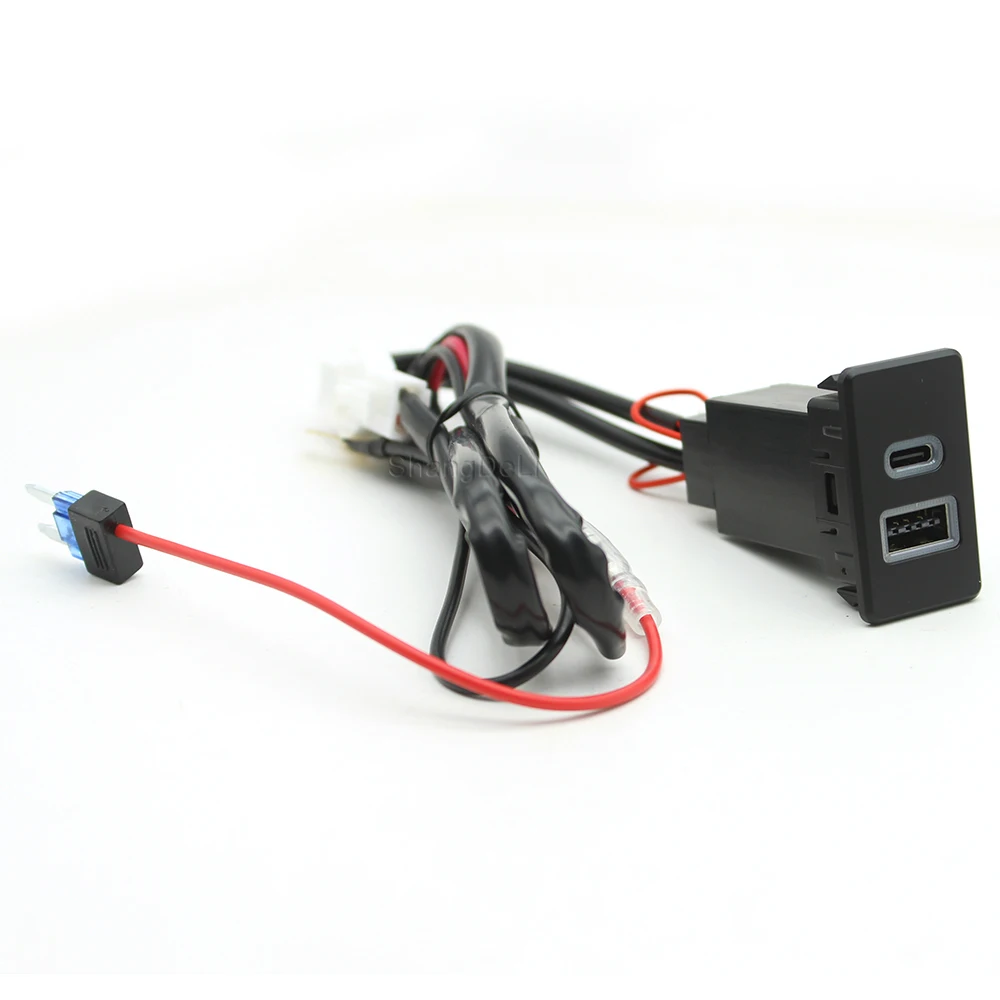 Car USB Charger PD Fast Phone Charging QC3.0 Dual Port Interface Socket Adapter for Nissan Paladin Patrol Y60 Y61 Accessories