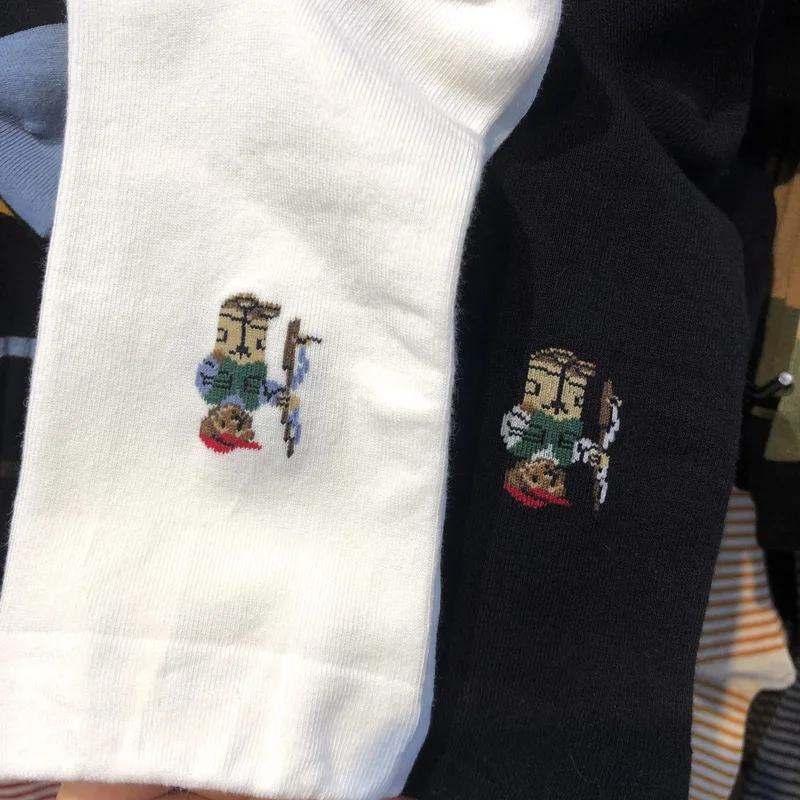Good Quality Cartoon Gentleman Bear Men's Socks Cotton Harajuku Style Sport Boys Skateboard Novelty Breathable Christmas Gifts